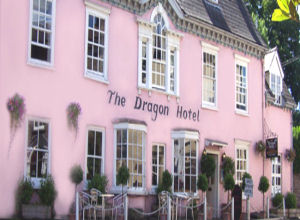 The Dragon Hotel is in a quiet position in the centre of Crickhowell. We have a pleasant courtyard and gardens where afternoon tea or evening drinks can be enjoyed.